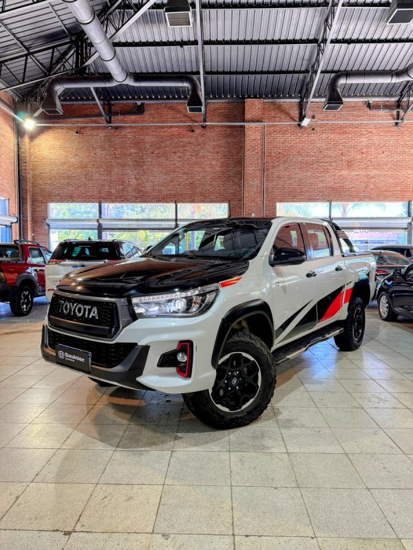 Toyota Hilux Pick-up 2.8 Gr-s 4x4 At 2019