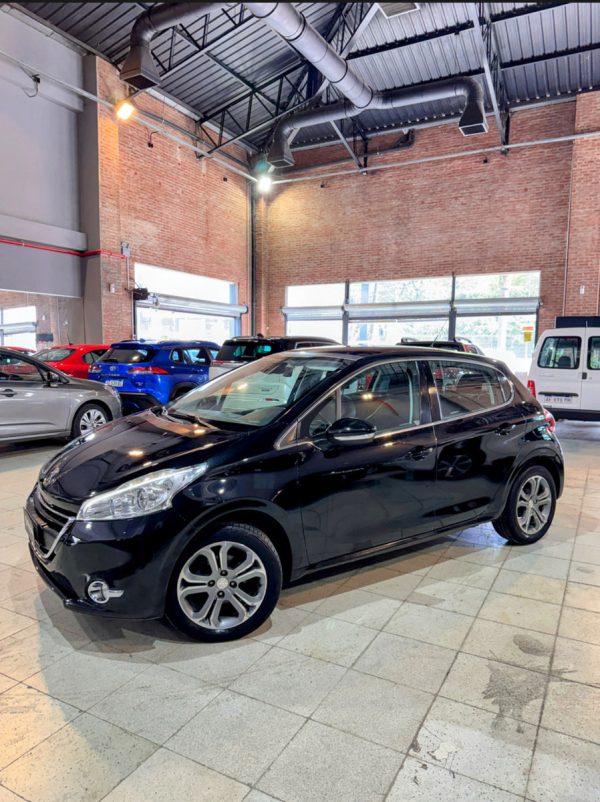 Peugeot 208 1.6 Feline - Imagen 3