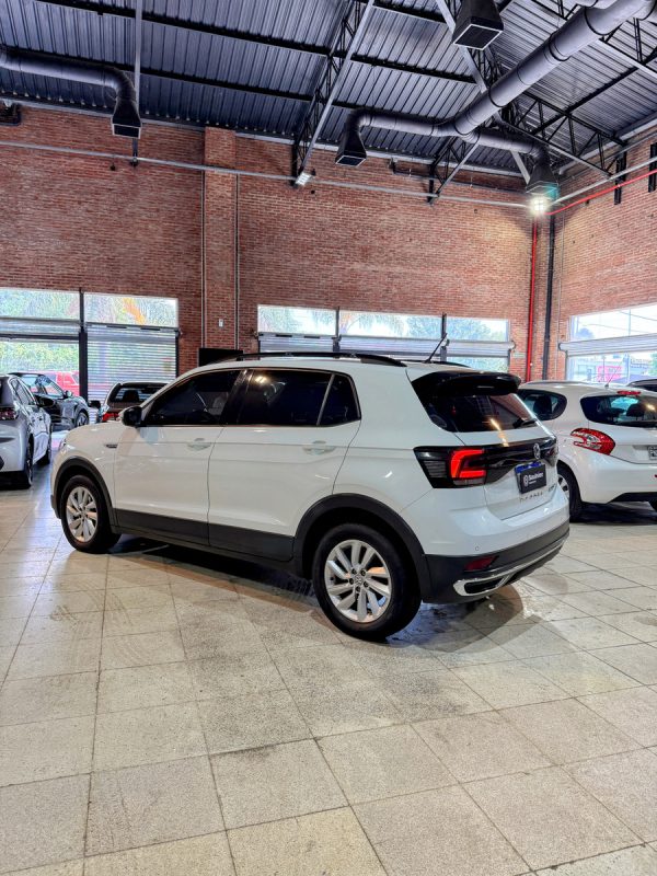 Volkswagen T-cross 1.6 Comfortline At - Imagen 9