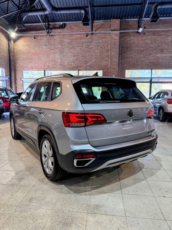Volkswagen Taos 1.4 250 Tsi Comfortline - Imagen 6