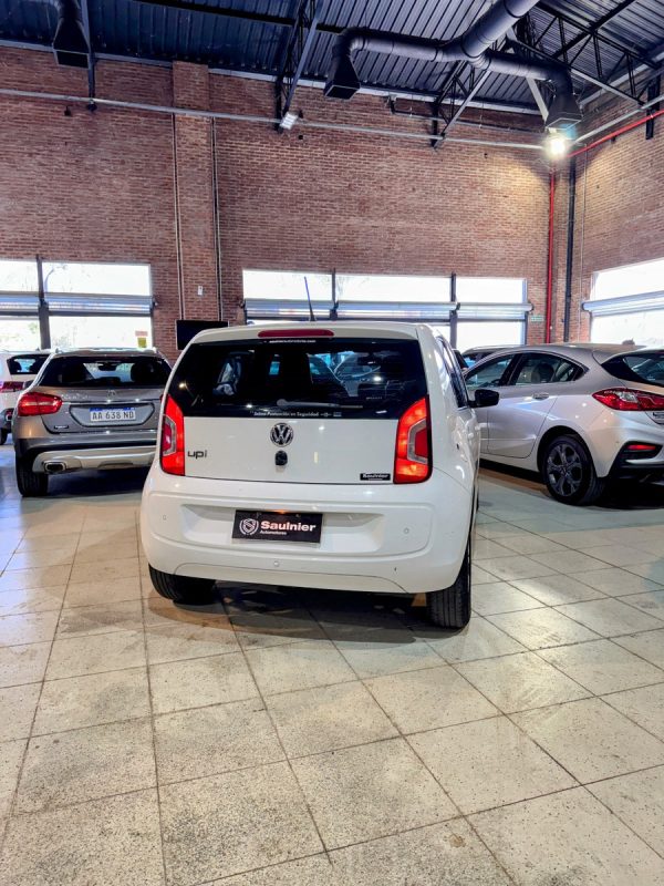 Volkswagen Up! 1.0 High Up! 75cv 3 P - Imagen 6
