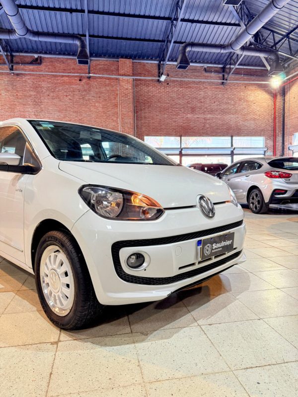 Volkswagen Up! 1.0 White Up 75cv - Imagen 14