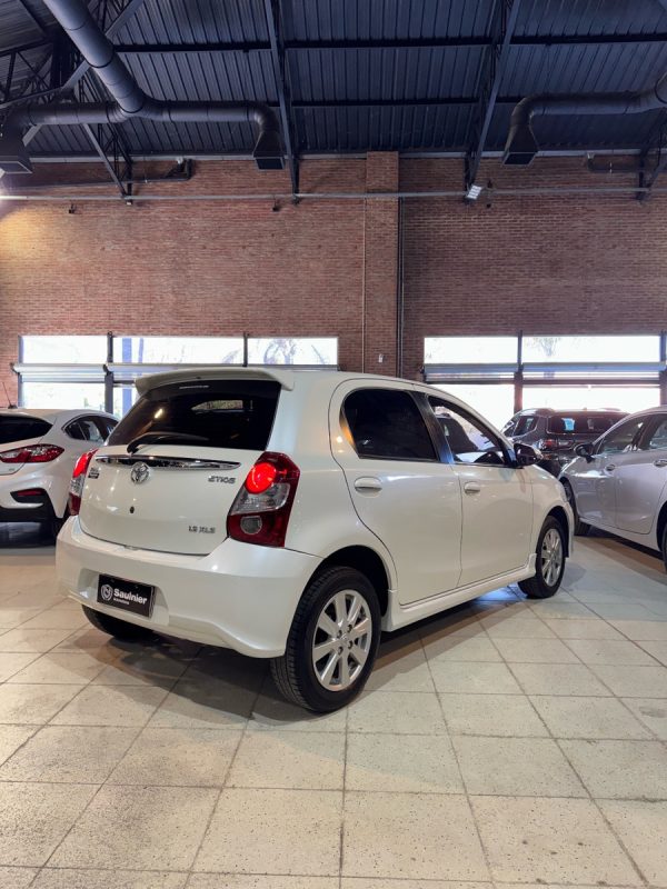 Toyota Etios 1.5 Xls At - Imagen 14