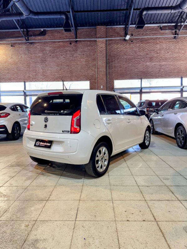 Volkswagen Up! 1.0 High Up! 75cv 3 P - Imagen 7