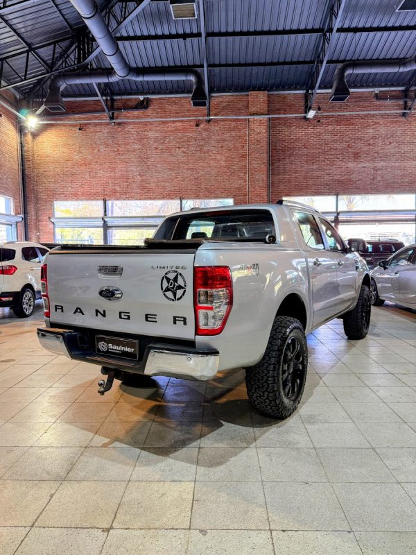 Ford Ranger 3.2 Cd 4x4 Limited Tdci 200cv - Imagen 10