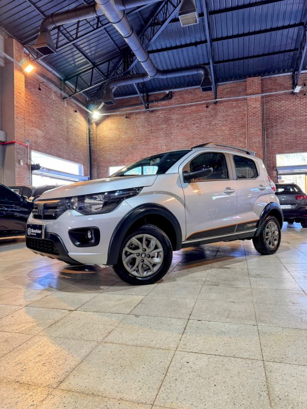 Fiat Mobi 1.0 Trekking - Imagen 5