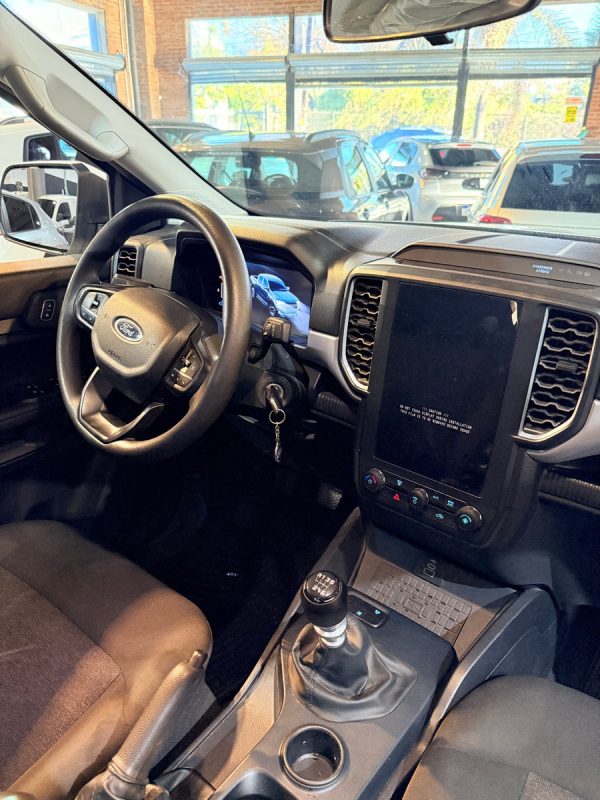 Ford Ranger 2.0 Cd 4x2 Xls 170cv - Imagen 4