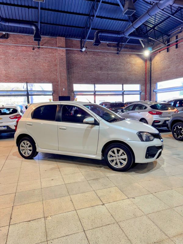 Toyota Etios 1.5 Xls At - Imagen 2