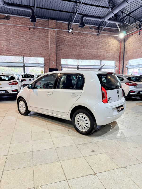 Volkswagen Up! 1.0 White Up 75cv - Imagen 10