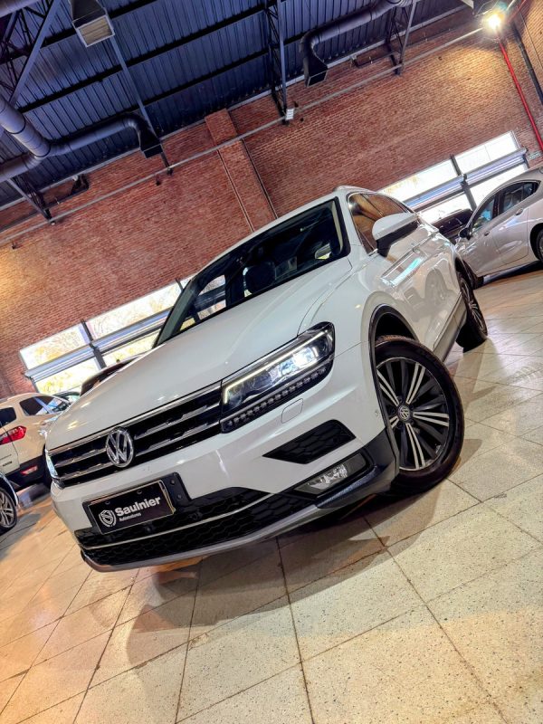 Volkswagen Tiguan Allspace 2.0 Tsi Highline Dsg - Imagen 2