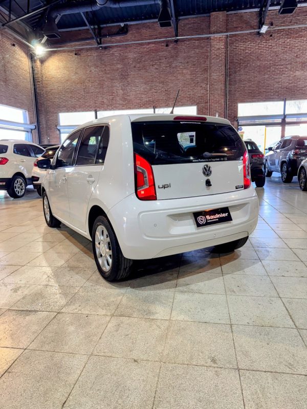 Volkswagen Up! 1.0 High Up! 75cv 3 P - Imagen 4