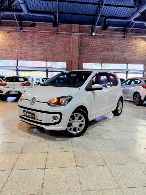 Volkswagen Up! 1.0 High Up! 75cv - Imagen 8