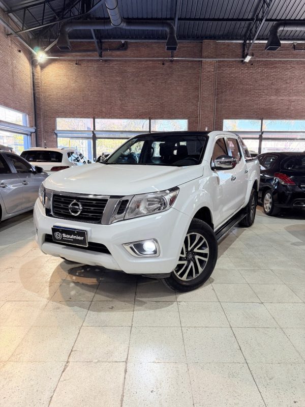 Nissan Frontier 2.3 Xe Cd 4x2 Mt