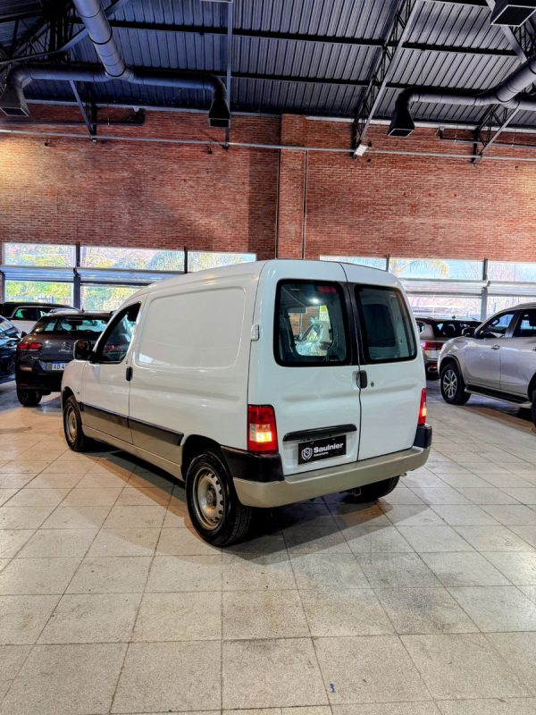 Peugeot Partner 1.6 Hdi Furgon Confort - Imagen 7