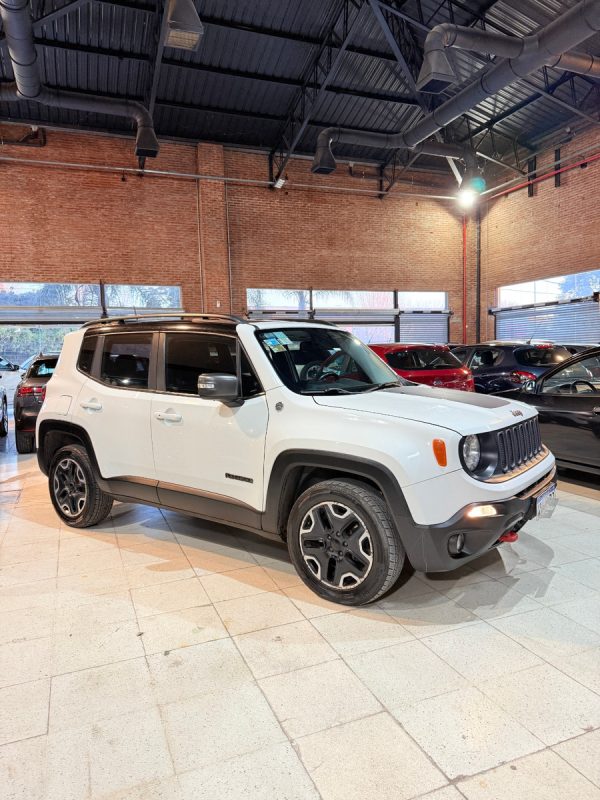 Jeep Renegade 2.0 Trailhawk At9 4x4 - Imagen 13