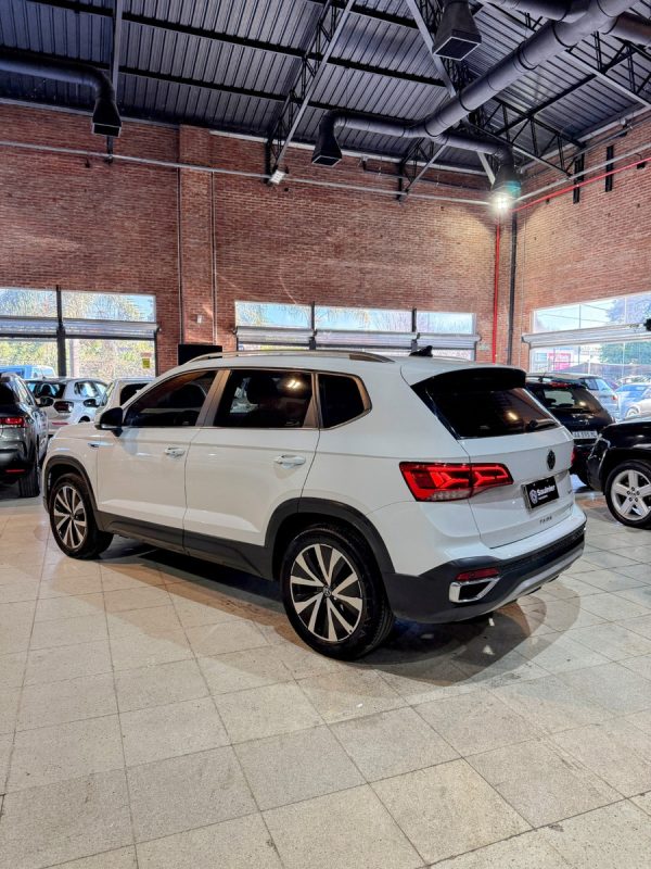 Volkswagen Taos 1.4 250 Tsi Highline - Imagen 8