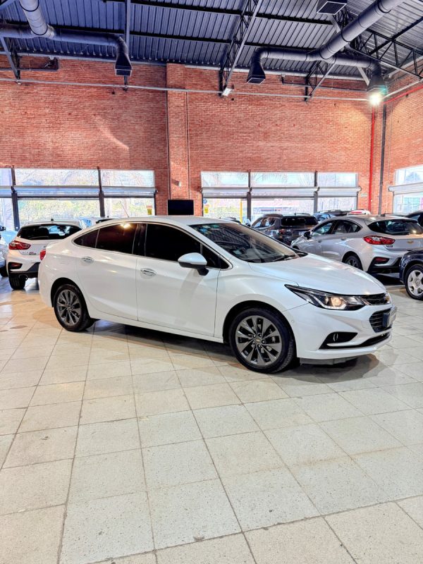 Chevrolet Cruze Ii 1.4 Sedan Ltz - Imagen 10
