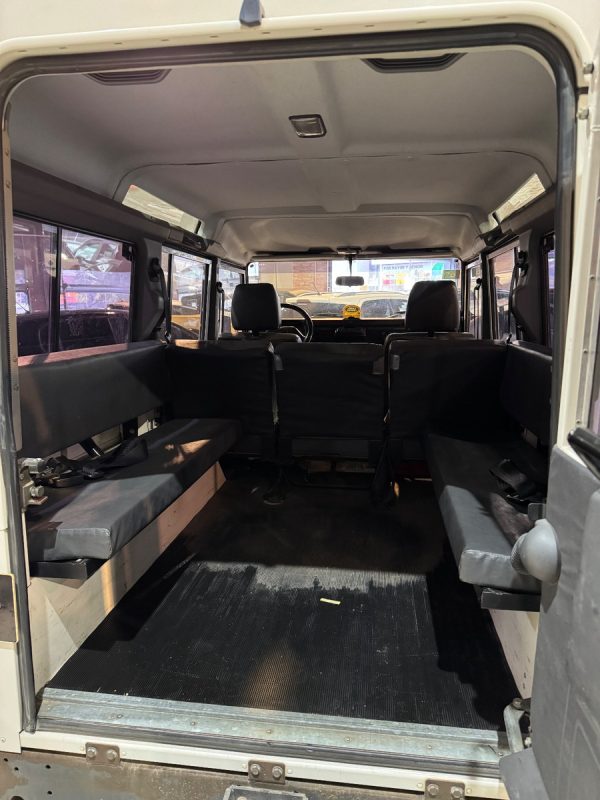 Land Rover Defender 2.5 110 Sw - Imagen 12