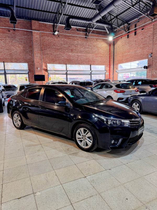 Toyota Corolla 1.8 Xli Cvt 140cv - Imagen 11
