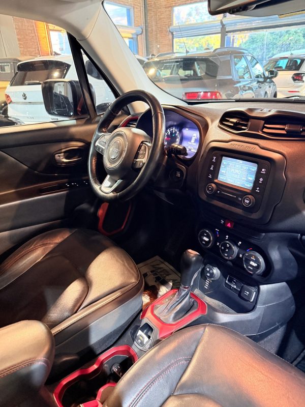 Jeep Renegade 2.0 Trailhawk At9 4x4 - Imagen 4