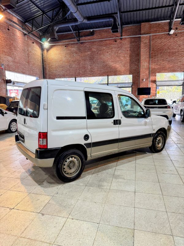 Peugeot Partner 1.6 Hdi Furgon Confort - Imagen 3
