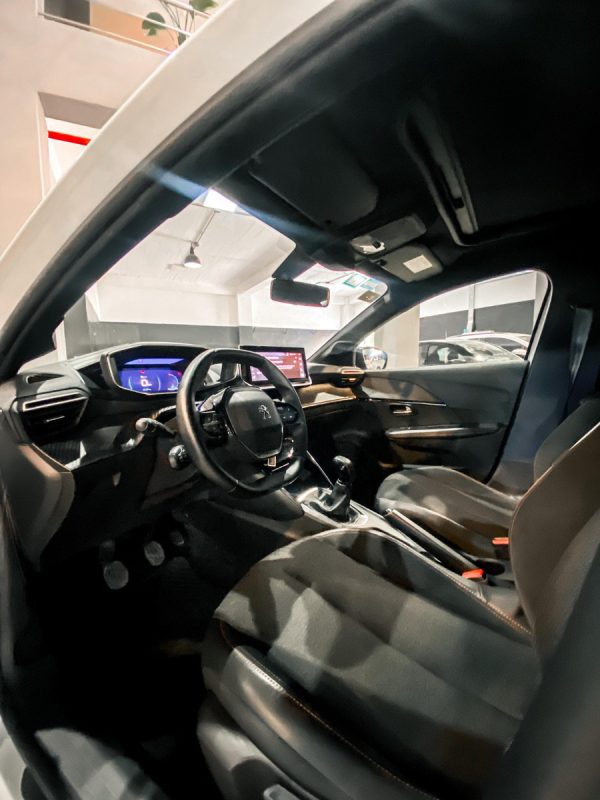Peugeot 208 1.6 Road Trip - Imagen 7