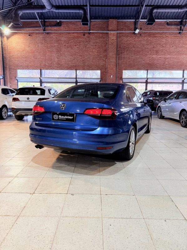 Volkswagen Vento 1.4 Highline 150cv At - Imagen 3