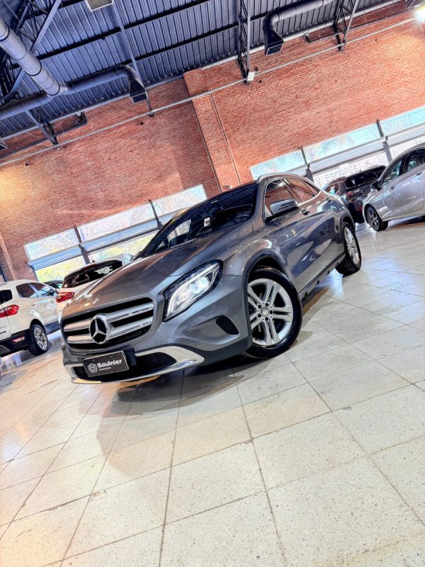 Mercedes-benz Clase Gla 1.6 Gla200 At Urban 156cv - Imagen 8