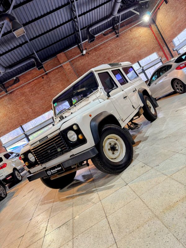 Land Rover Defender 2.5 110 Sw - Imagen 3