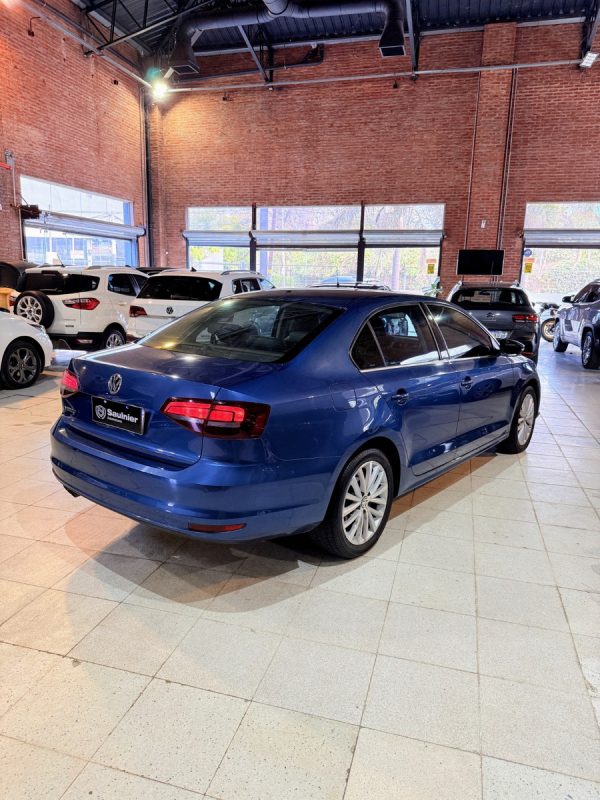 Volkswagen Vento 1.4 Highline 150cv At - Imagen 4