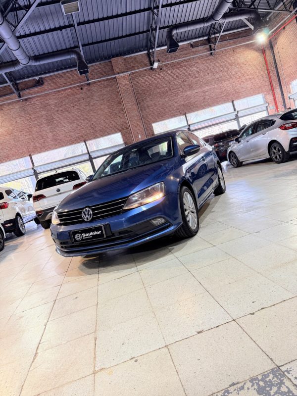 Volkswagen Vento 1.4 Highline 150cv At - Imagen 11