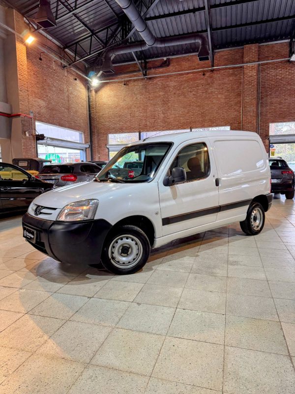Peugeot Partner 1.6 Furgon Confort - Imagen 2