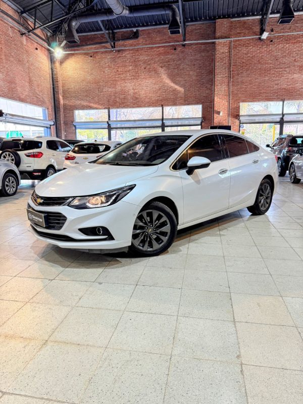 Chevrolet Cruze Ii 1.4 Sedan Ltz - Imagen 12