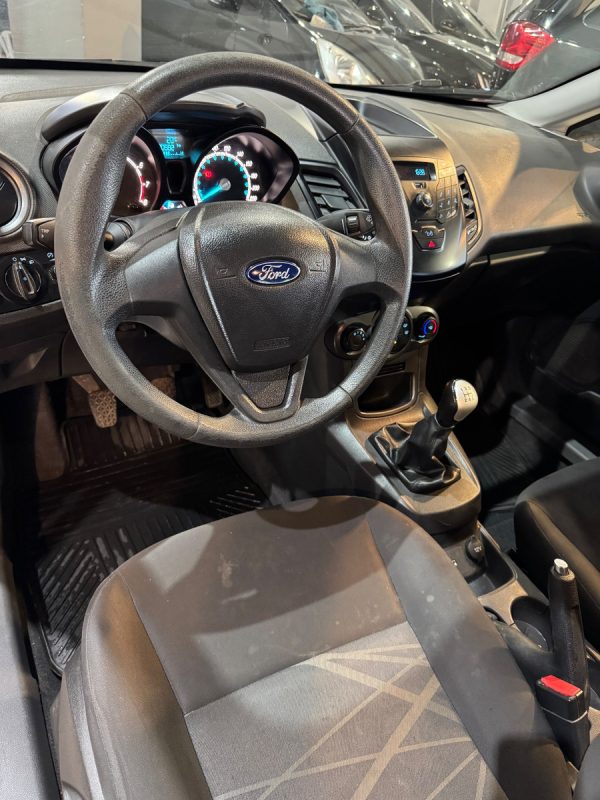 Ford Fiesta Kinetic 1.6 S 120cv - Imagen 10