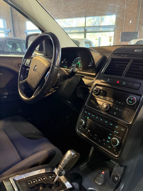 Dodge Journey 2.4 Sxt Atx (2 Filas) - Imagen 6
