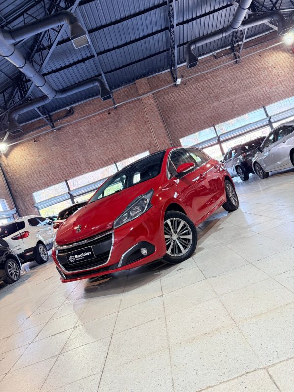 Peugeot 208 1.6 Feline - Imagen 5