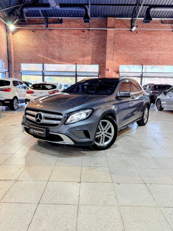 Mercedes-benz Clase Gla 1.6 Gla200 At Urban 156cv - Imagen 9