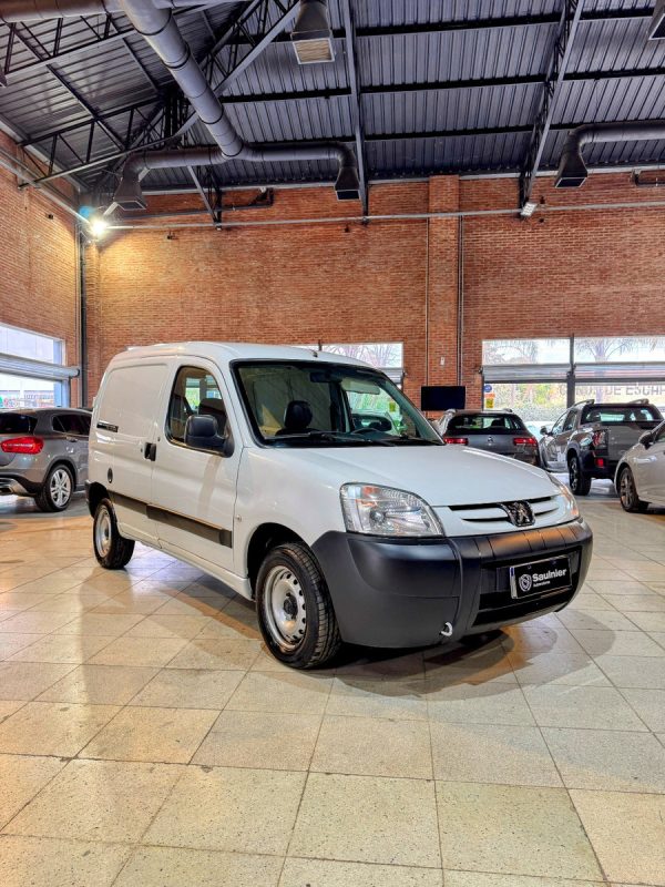 Peugeot Partner 1.6 Furgon Confort - Imagen 4