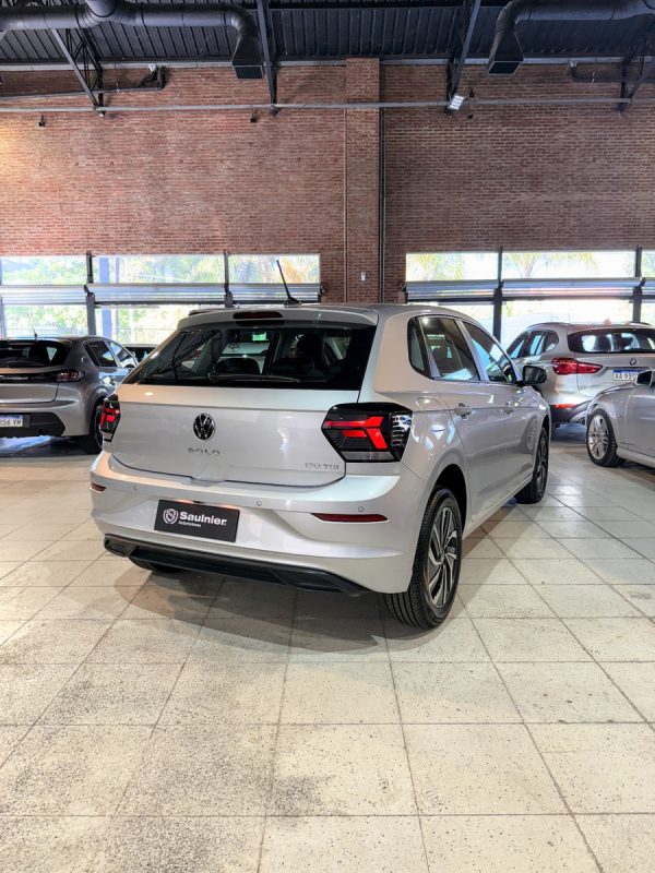 Volkswagen Polo 1.0 Tsi 170 Highline At - Imagen 9
