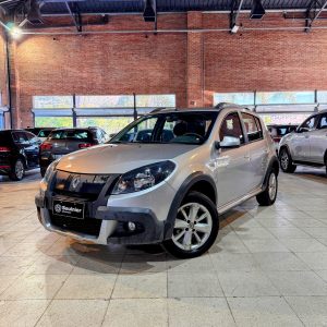 Renault Sandero 1.6 Privilege 105cv