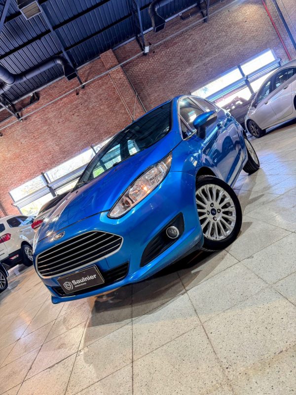 Ford Fiesta Kinetic 1.6 Se Plus 120cv - Imagen 3