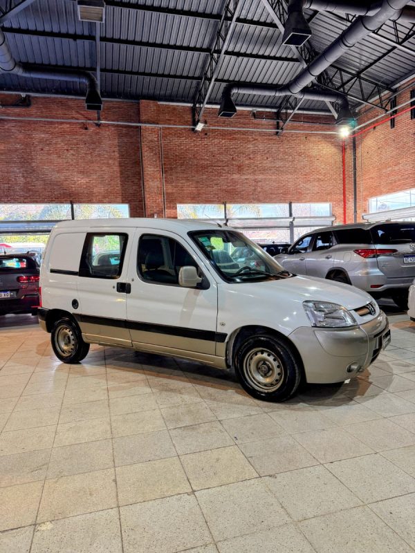 Peugeot Partner 1.6 Hdi Furgon Confort - Imagen 12