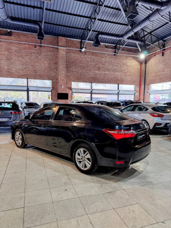 Toyota Corolla 1.8 Xli Cvt 140cv - Imagen 7