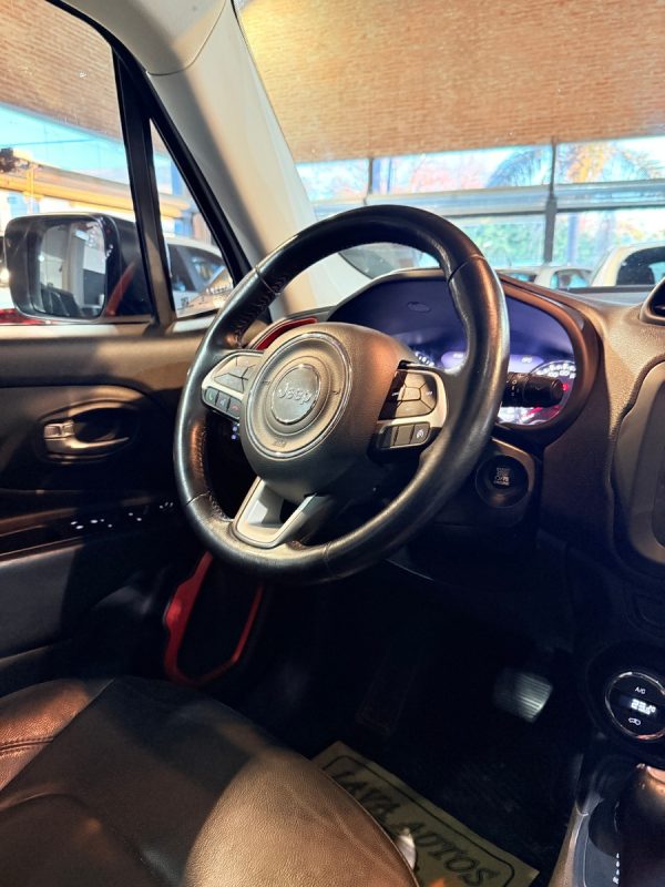 Jeep Renegade 2.0 Trailhawk At9 4x4 - Imagen 5