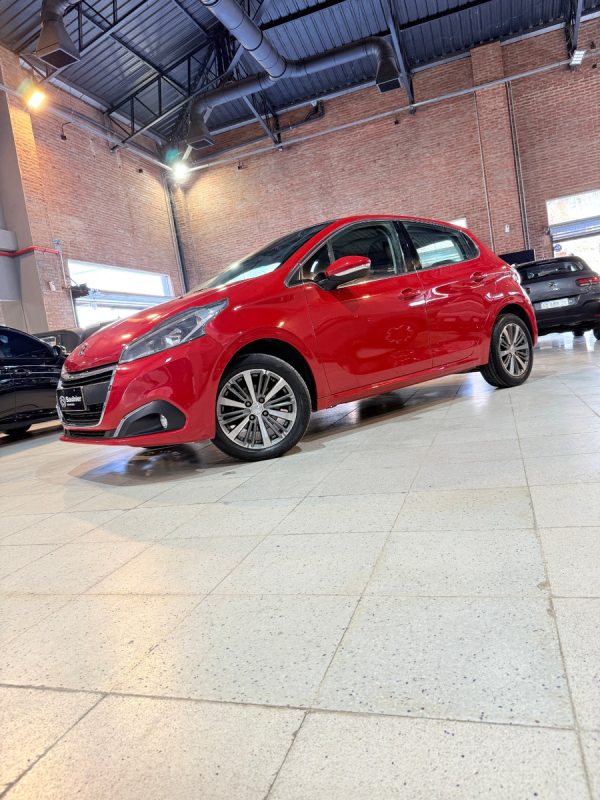 Peugeot 208 1.6 Feline - Imagen 8